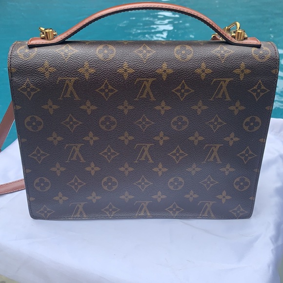 Authentic Preowned Louis Vuitton Mono Shoulder Bag - Picture 4 of 14